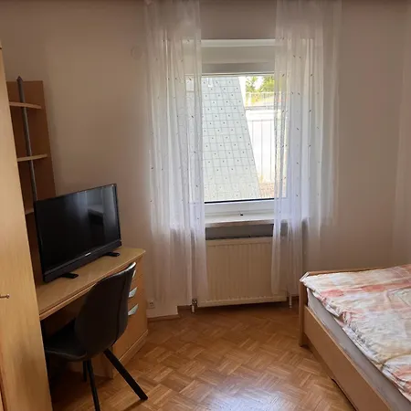 Appartement Helle In Gruener Lage - Naehe Zentrum