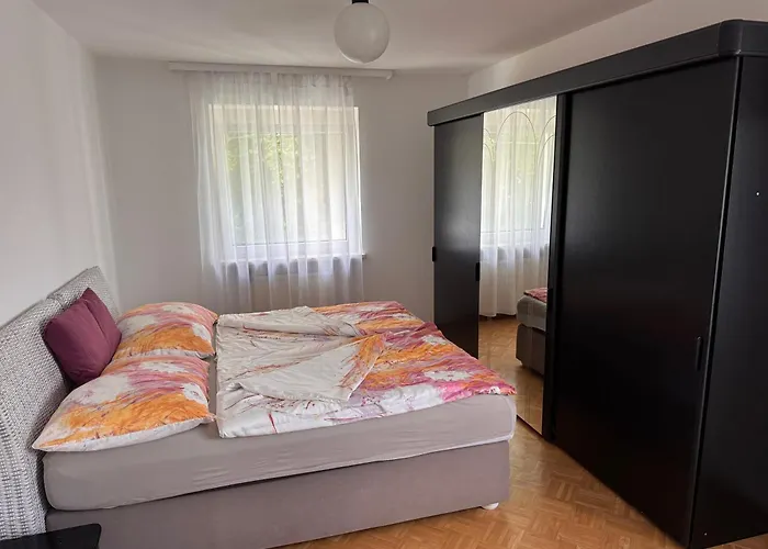 Helle In Gruener Lage - Naehe Zentrum Lägenhet