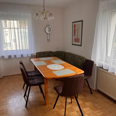 Apartment Helle In Grüner Lage - Nähe Zentrum *